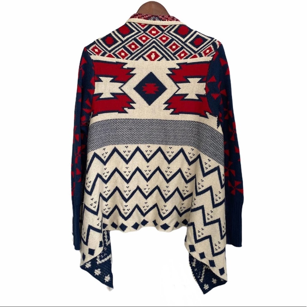 ⭐️ SOLD ⭐️ FOREVER 21 Aztec Boho Cardigan M - Picture 6 of 9